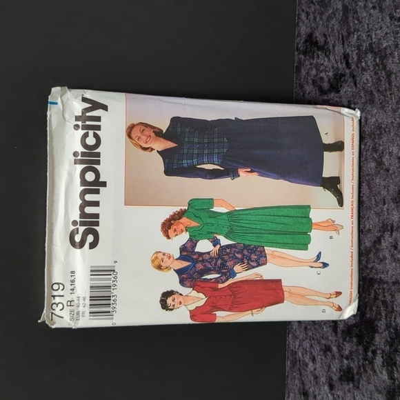 🐢Simplicity 7319 Uncut/Unused Dress Sewing Pattern Women's Size R (14, 16, 18) - Picture 1 of 3